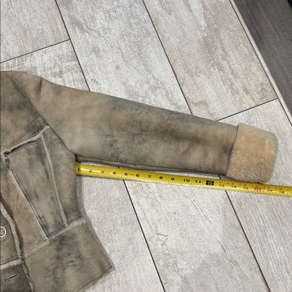 Shearling jacket - Picture 10 of 11